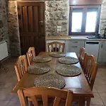 Casa Abuelo Cani * Arenas de San Pedro